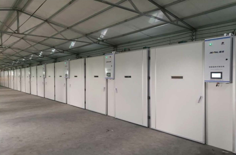 What equipment is needed for a poultry farming complex? 5 Hatching Equipment